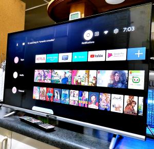 Skyworth 32" Smart Android TV