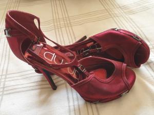 Errol Arendz sandals