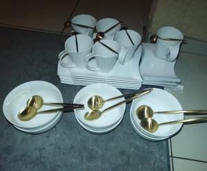 Dinner set