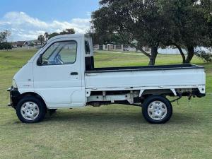 1 ton bakkie for hire with driver affordable rates