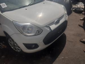 DATSUN GO STRIPPING FOR SPARES