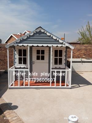 Kids play houses