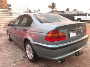 BMW 318i 2004