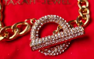 GLITZY Gold plated Crystals/Diamond Toggle Chain Necklace