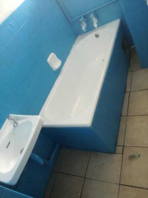 KITCHEN AND FURNITURE RESPRAY