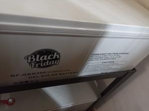 300ah 12 volt Gel batteries