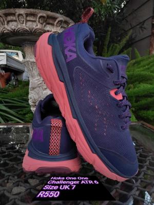 Hoka One One Challenger ATR 6