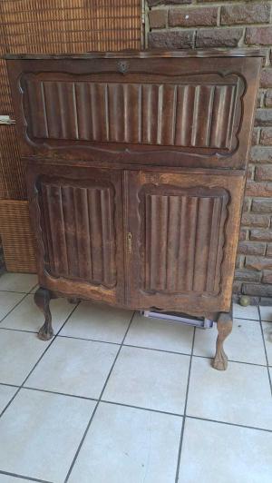 Ball and claw drinks cabinet