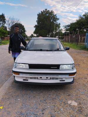 Toyota Corolla GLE 1985