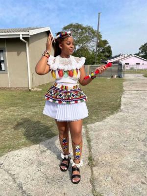 Imvunulo set for hire