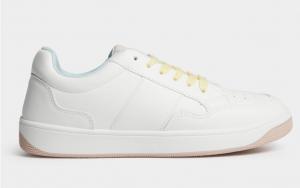 women white sneakers