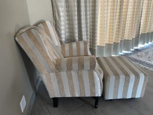 Wingback and Ottoma(X2)