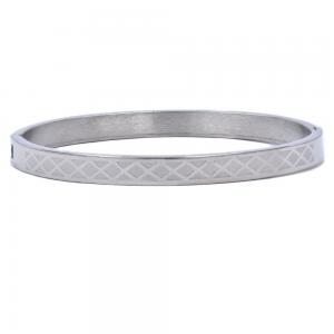 Stainless steel diamond pattern bangle - SSYB4527