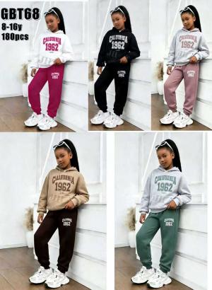 tracksuit 