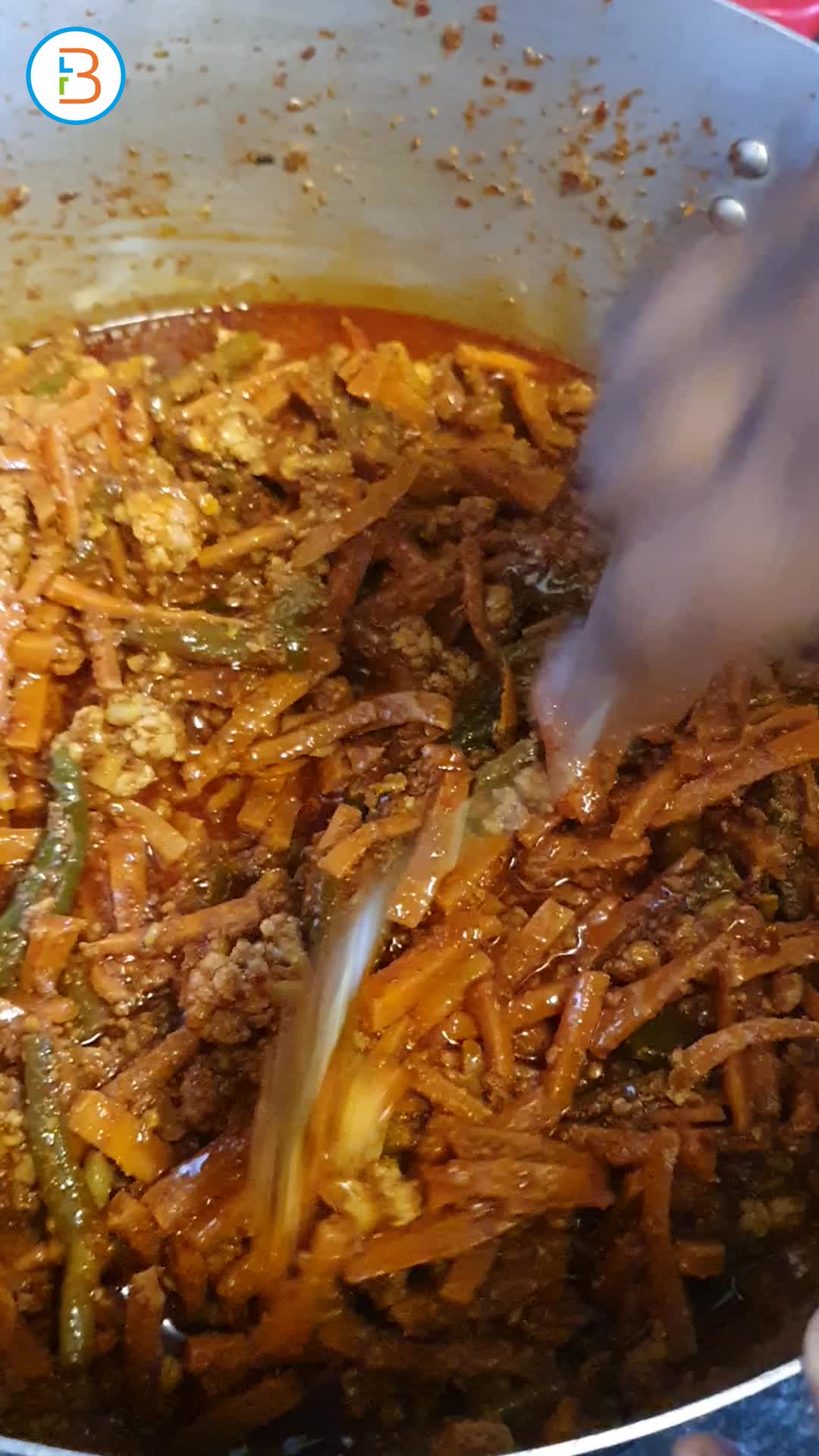 250ml Mixed Veg Pickle 
R45 per bottle 
R40 bulk (20 bottles minimum)