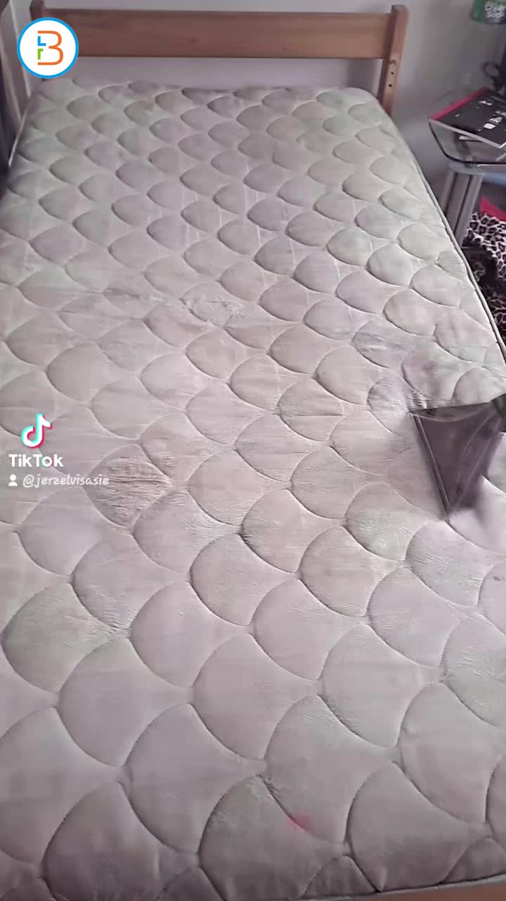 Upholstery cleaning King size Mattress